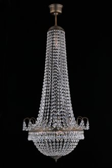 Lang chandelier